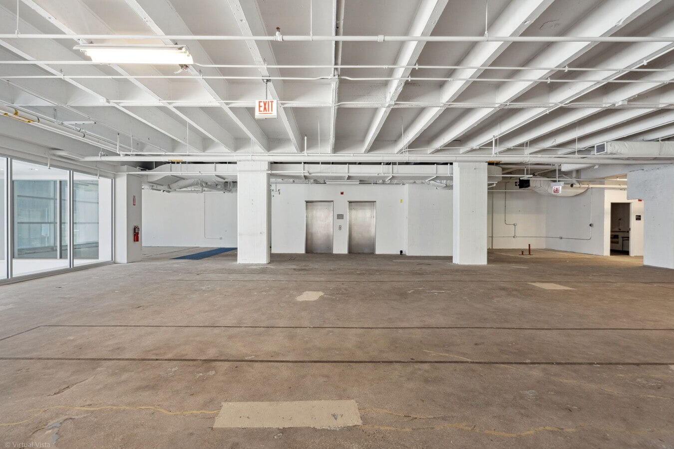 360 N State St, Chicago, IL 60654 - Unité 300 - - Photo intérieure - Image 2 of 6
