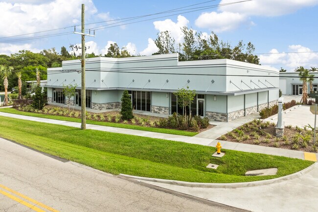 More details for 3931 SE Commerce Ave, Stuart, FL - Industrial for Lease