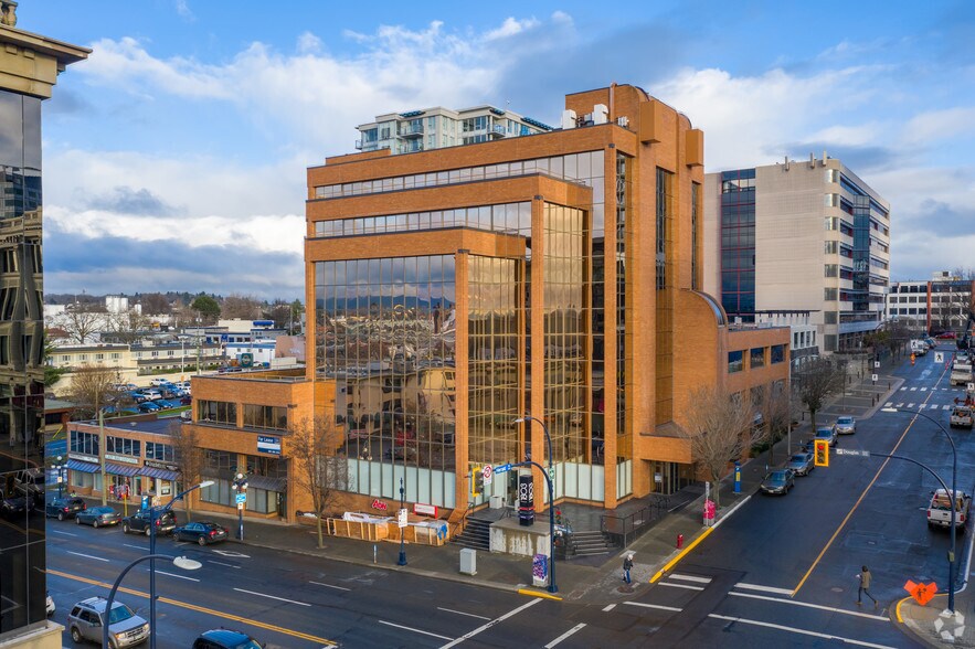 1803 Douglas St, Victoria, BC à louer - Photo principale - Image 1 de 1