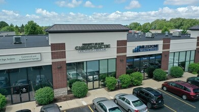 129 Commercial Dr, Yorkville, IL for lease Building Photo- Image 2 of 8