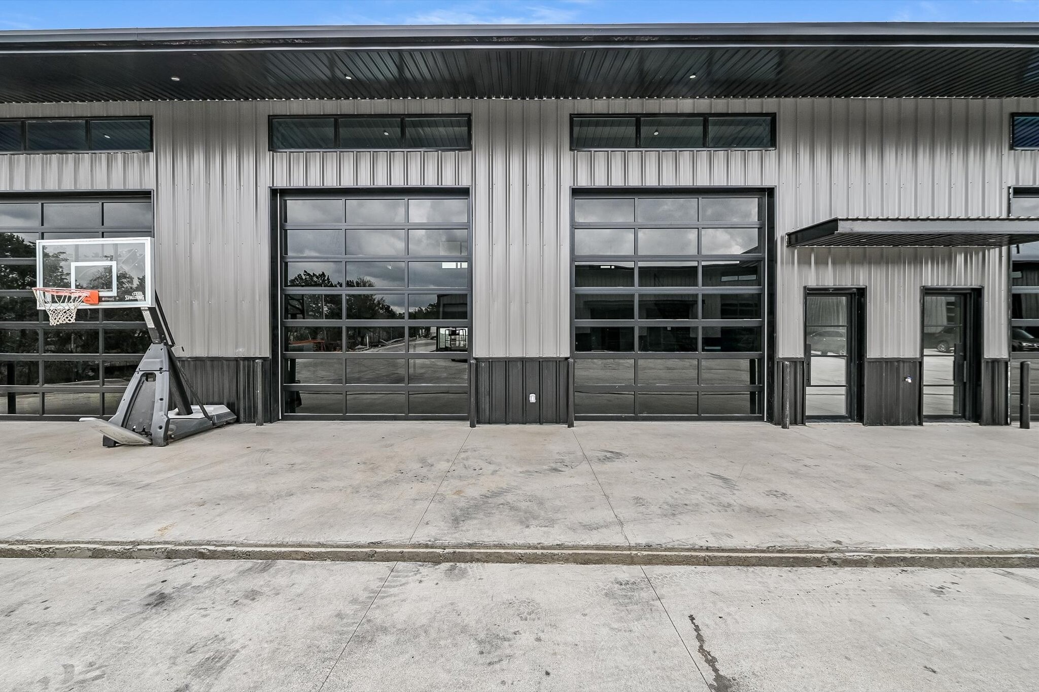 451 Farrell Rd, Dripping Springs, TX à louer Photo intérieure- Image 1 de 18