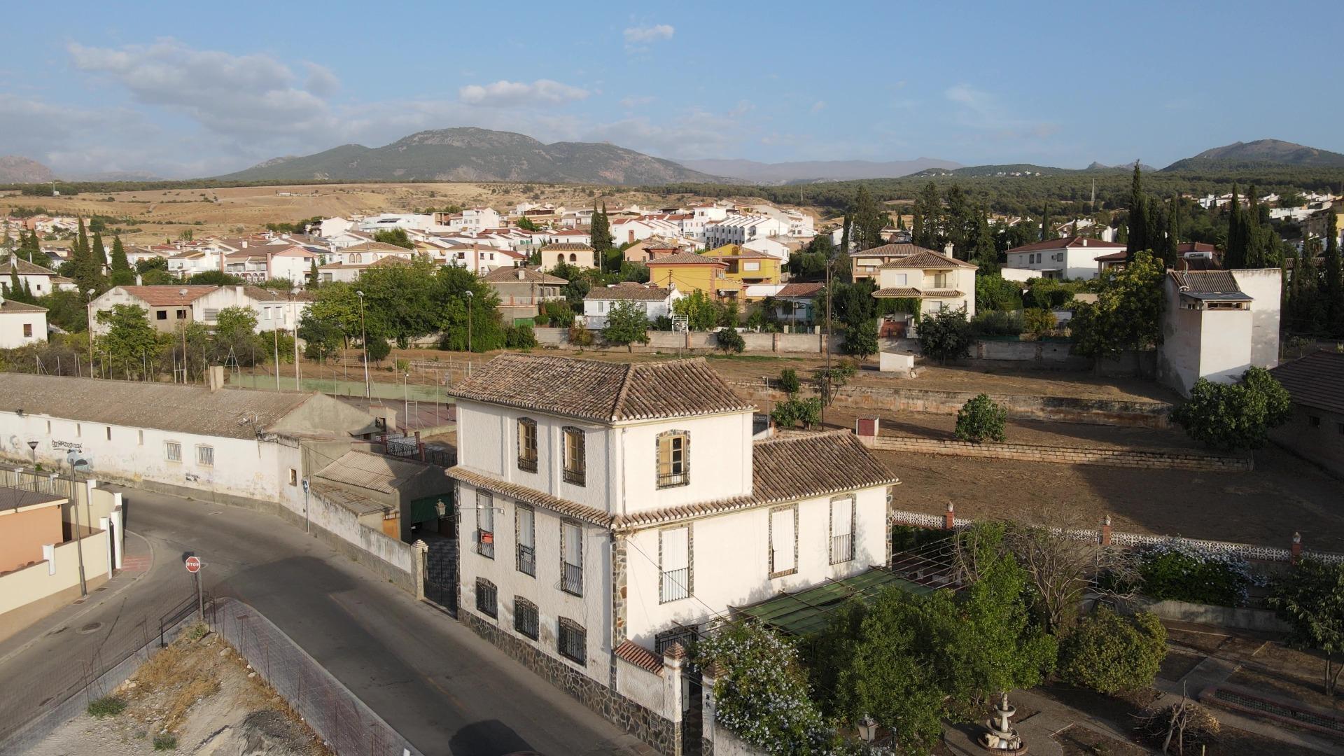 Terrain dans La Zubia, Granada à vendre Photo du bâtiment- Image 1 de 54