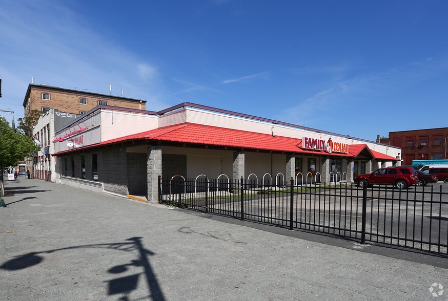 426 Park St, Hartford, CT for sale - Primary Photo - Image 1 of 6