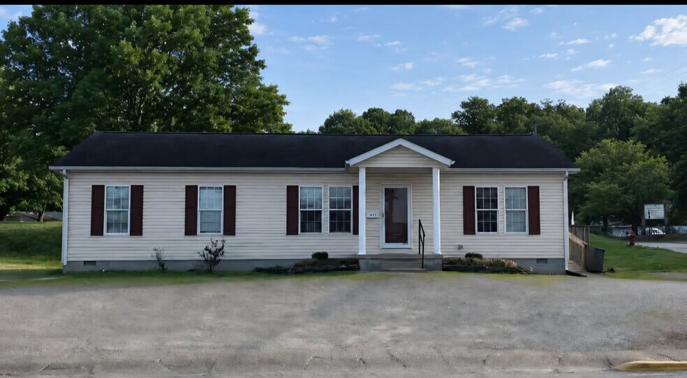 402 5th St, New Haven, WV for sale - Building Photo - Image 1 of 10