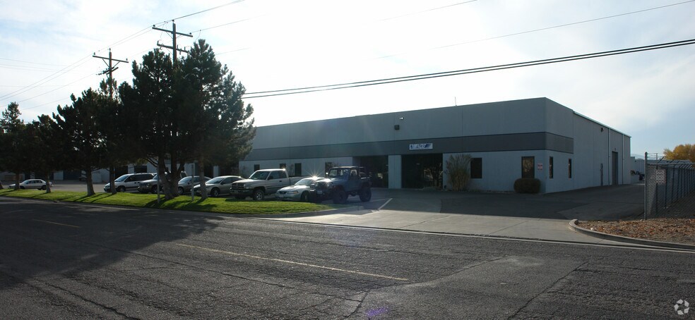 1105-1285 Marietta Way, Sparks, NV à louer - Photo du bâtiment - Image 3 de 7