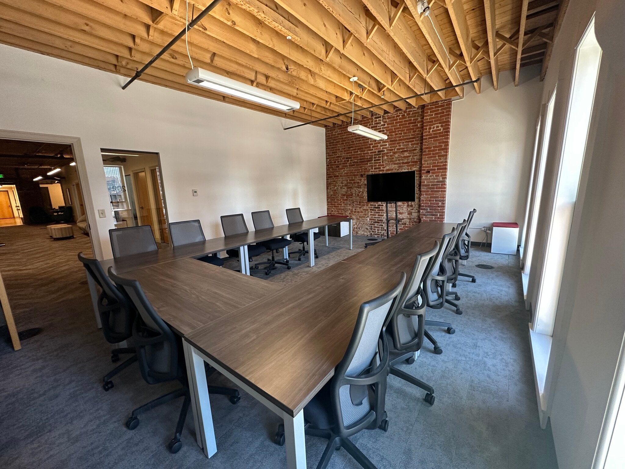 1512 Curtis St, Denver, CO for lease Interior Photo- Image 1 of 4