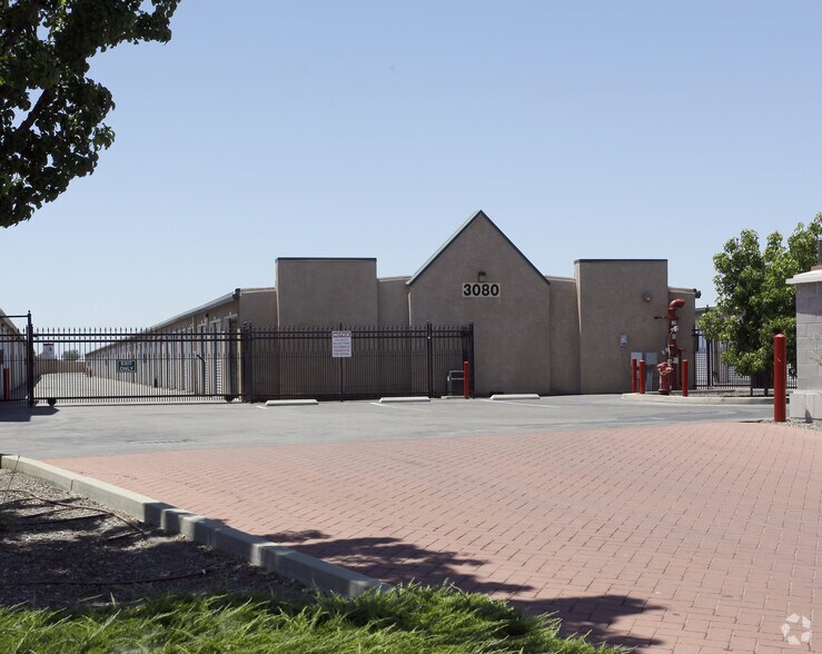 3080 Promenade St, West Sacramento, CA à louer - Photo du bâtiment - Image 2 de 3