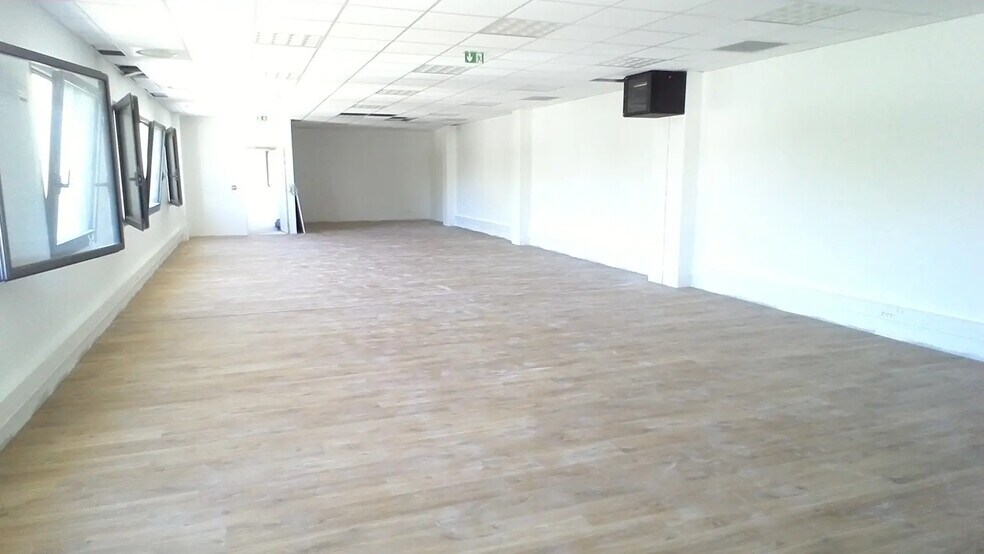 Bureau dans Aubagne à louer - Photo intérieure - Image 3 de 5