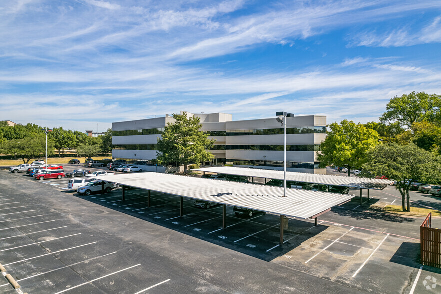 2929 N Central Expy, Richardson, TX for lease - Building Photo - Image 3 of 9