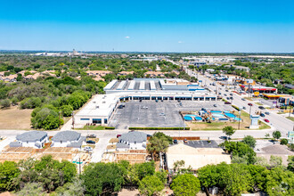 9323 Perrin Beitel Rd, San Antonio, TX - Aérien  Vue de la carte