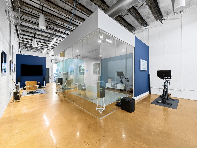 719-721 NE 2nd Ave, Fort Lauderdale, FL for sale - Building Photo - Image 2 of 25