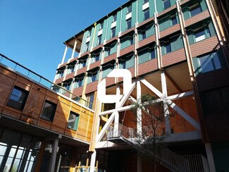 Plus de détails pour Bureau, Commerce de détail à louer