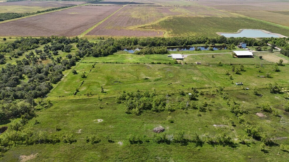 4010 E FM 1462 Rd, Rosharon, TX for sale - Primary Photo - Image 1 of 24