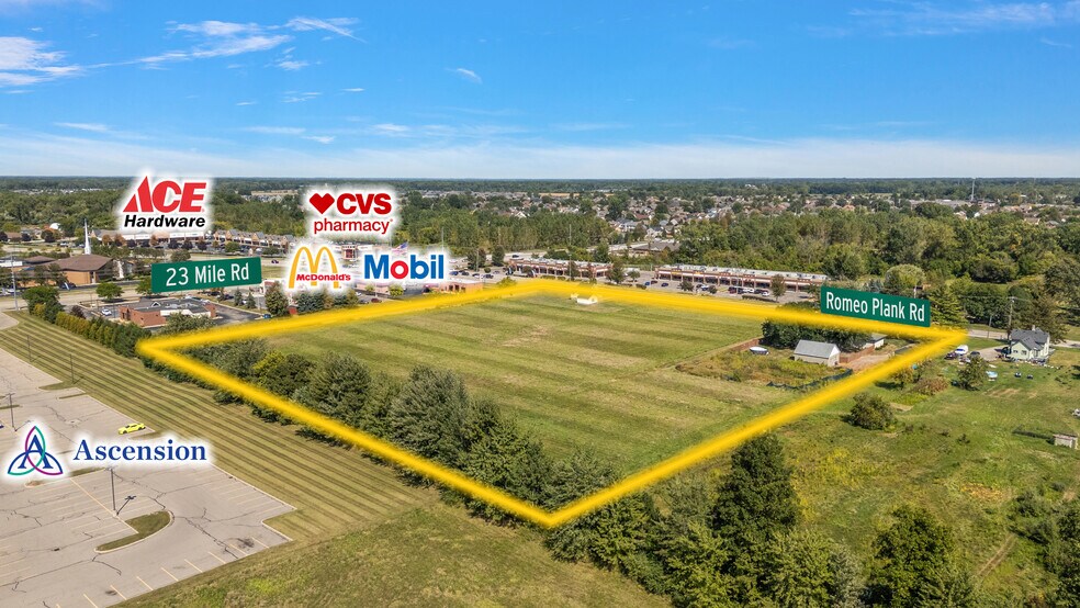 50811 Romeo Plank Rd, Macomb, MI à vendre - Photo du bâtiment - Image 1 de 2