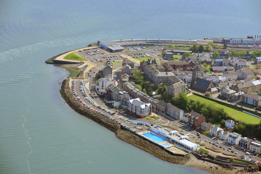 122 Shore St, Gourock for lease - Aerial - Image 2 of 3