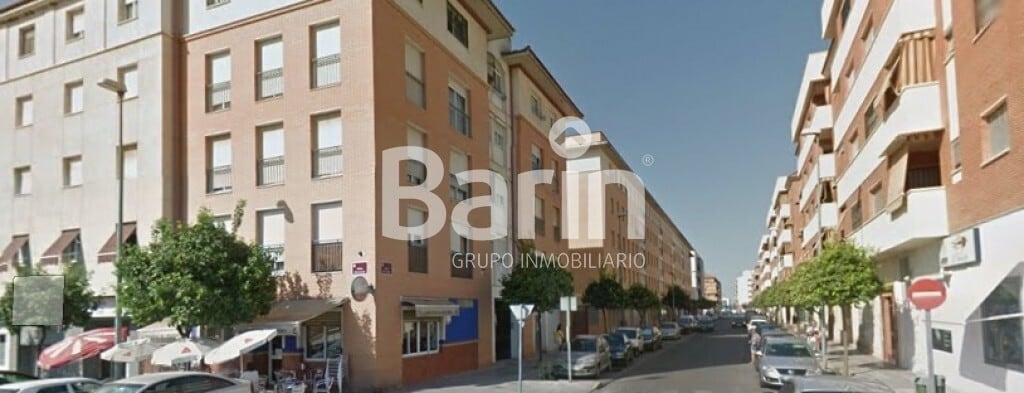 Retail in Córdoba, Córdoba for lease Building Photo- Image 1 of 5