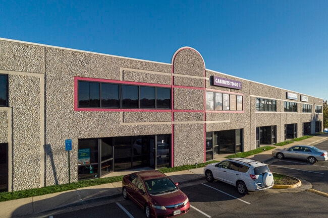 Plus de détails pour 8390 Terminal Rd, Lorton, VA - Local d'activités à louer