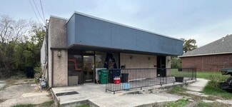 Plus de détails pour 1701 N Elm St, Denton, TX - Bureau/Commerce de détail à louer