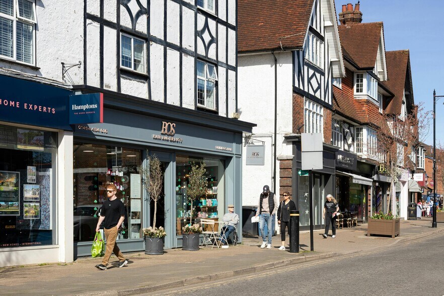 1-3 Sycamore Rd, Amersham à vendre - Photo du bâtiment - Image 2 de 10