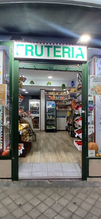 Plus de détails pour Commerce de détail à louer