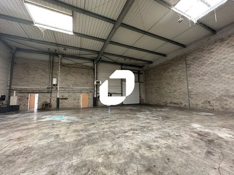 Flex dans Goussainville à louer - Photo du bâtiment - Image 3 de 25