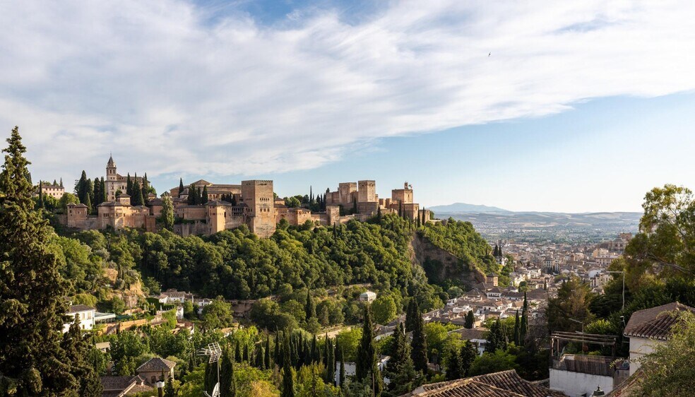 Calle Santo Sepulcro del Sacromonte, Granada, Granada à vendre - Photo du bâtiment - Image 2 de 17
