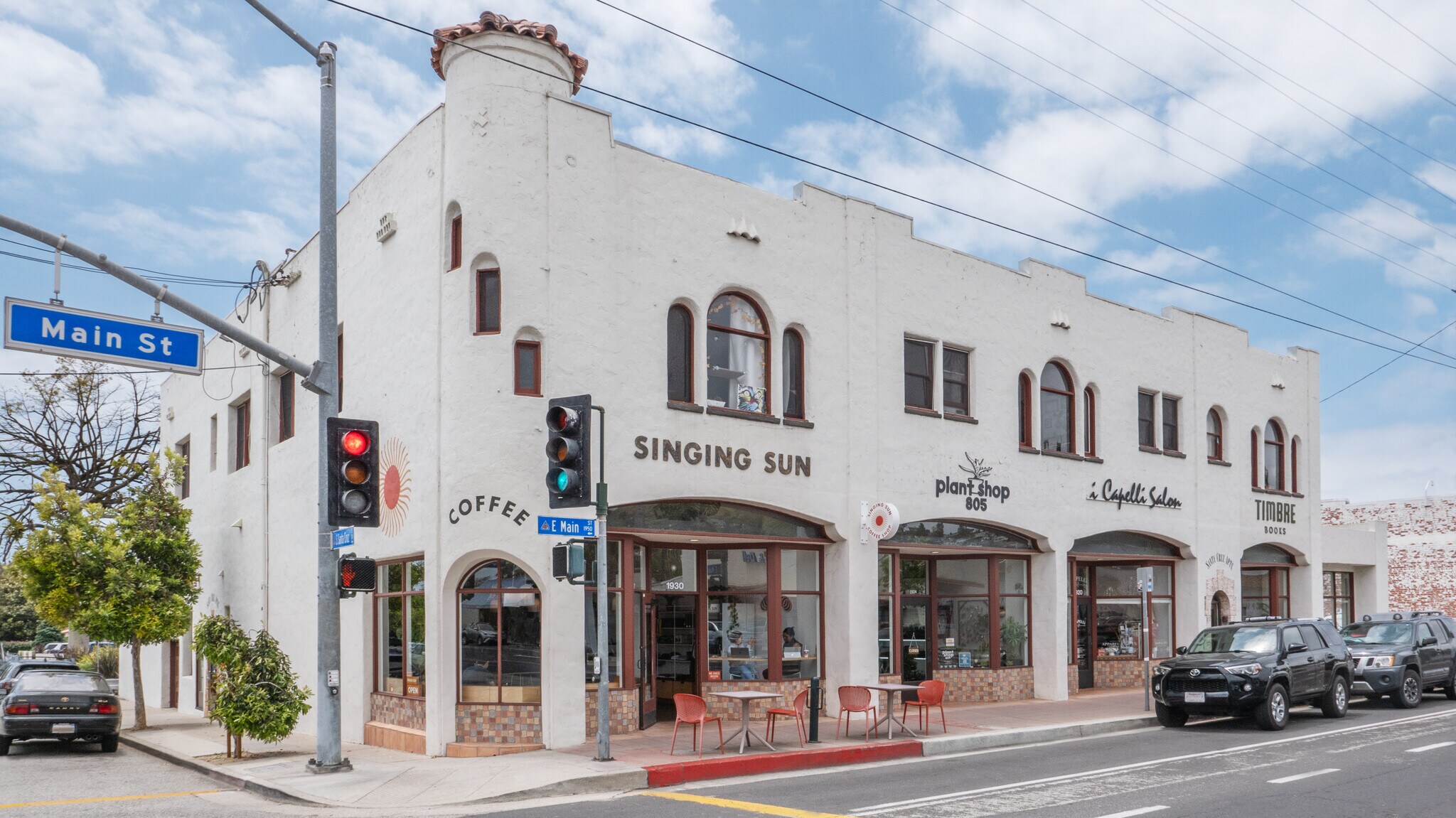 1900-1934 E Main St, Ventura, CA à vendre Photo du bâtiment- Image 1 de 1