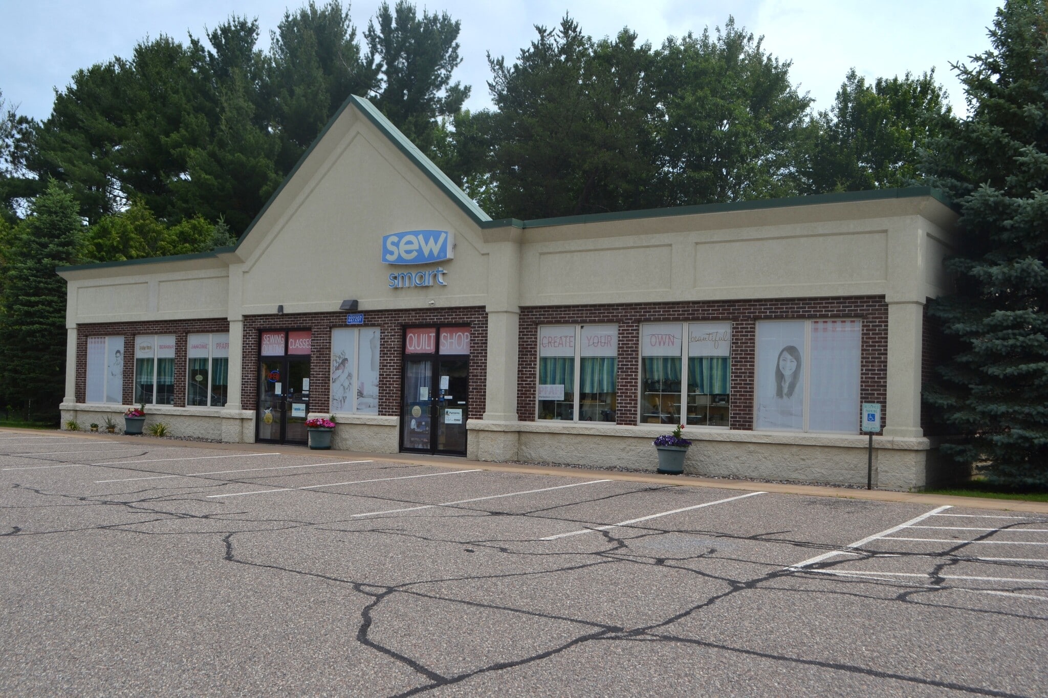 227133 Rib Mountain Dr, Rib Mountain, WI for lease Building Photo- Image 1 of 8