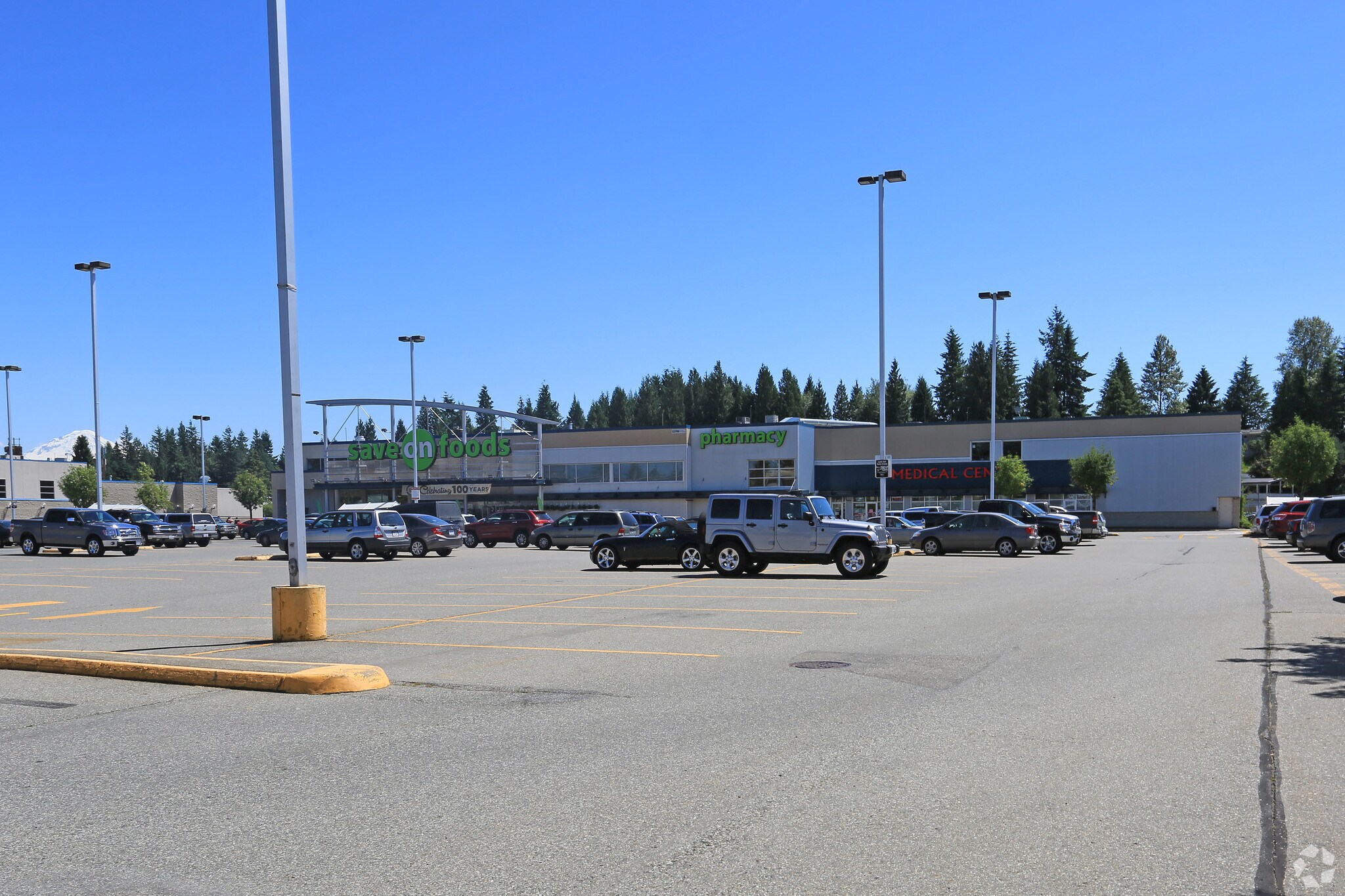 32500 S Fraser Way, Abbotsford, BC à louer Photo du bâtiment- Image 1 de 9