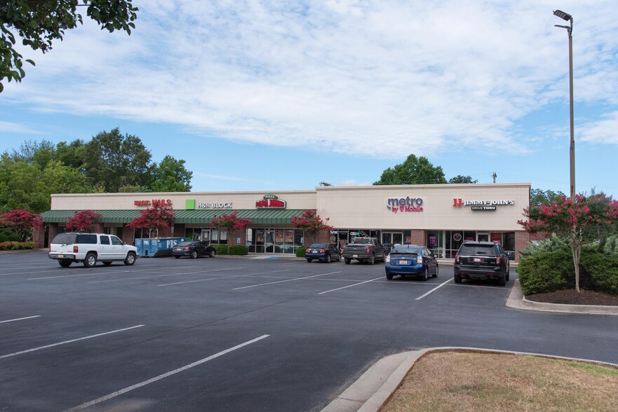 587 Highway 31 NW, Hartselle, AL à louer - Photo du bâtiment - Image 2 de 3