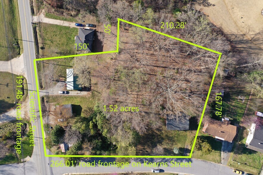 304 N Scientific St, Jamestown, NC à vendre - Photo du bâtiment - Image 2 de 16