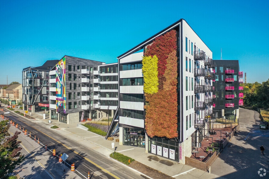 500 W Broad St, Columbus, OH for lease - Primary Photo - Image 2 of 7