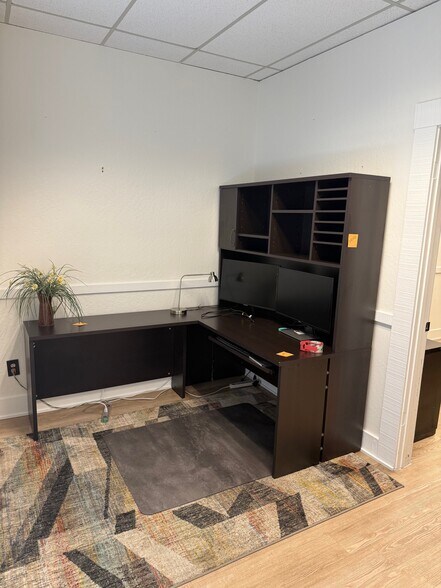 955 S Virginia St, Reno, NV à louer - Photo du bâtiment - Image 2 de 7