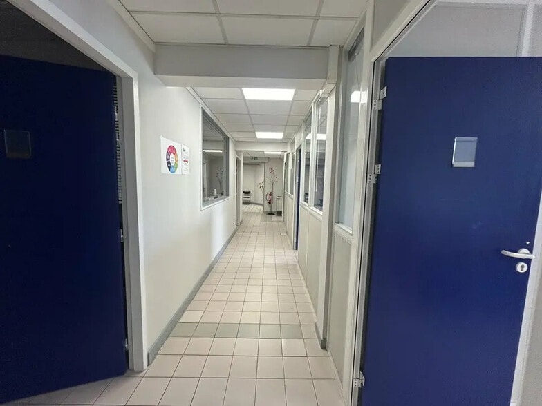 Bureau dans Cavaillon à louer - Photo intérieure - Image 3 de 6