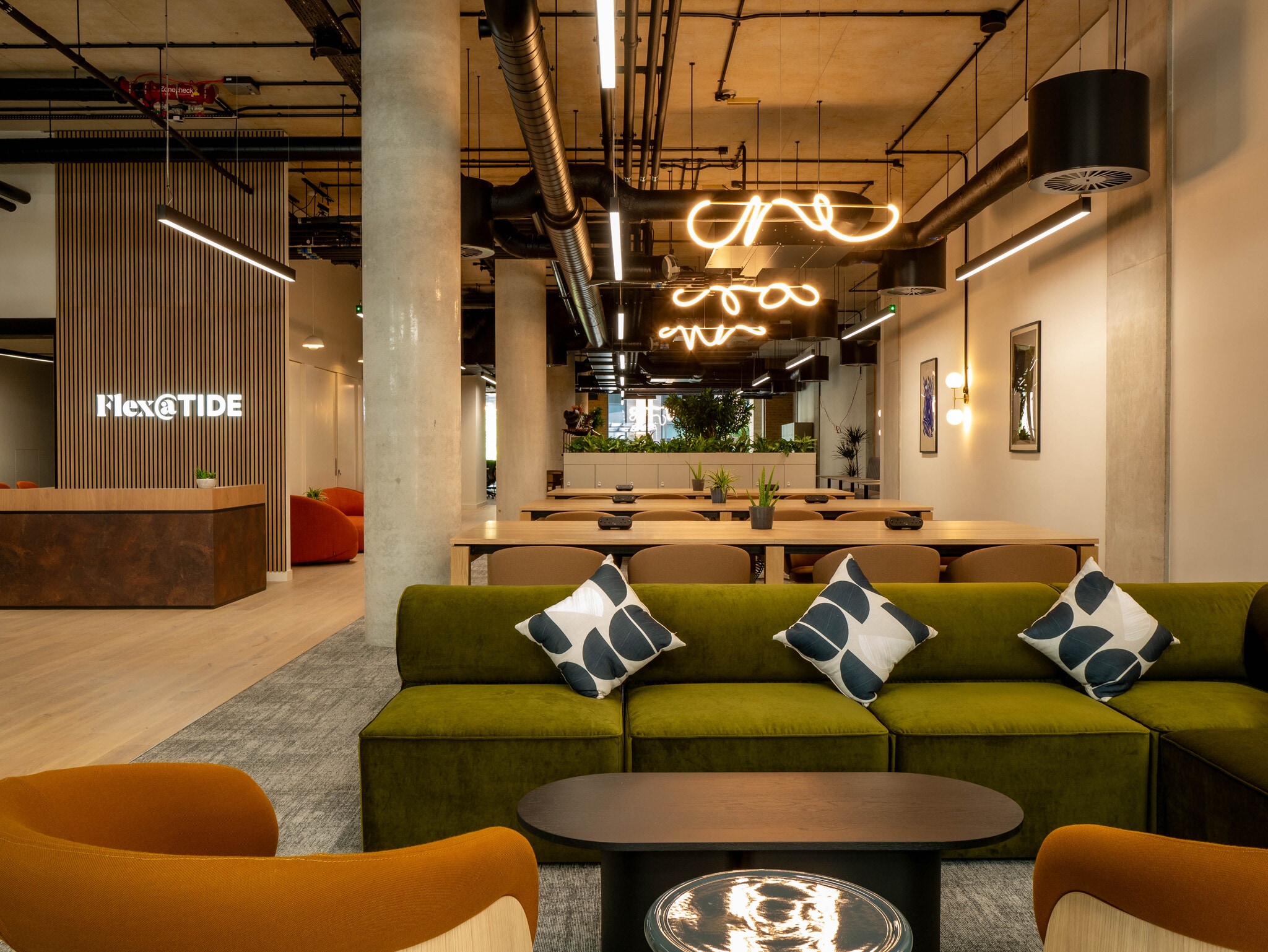 135 Park St, London for lease Interior Photo- Image 1 of 20