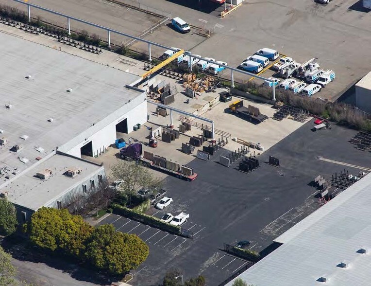 2300 Polvorosa Ave, San Leandro, CA à louer - Aérien - Image 2 de 15