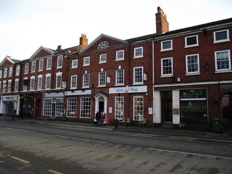 25 Castle Gate, Newark à louer - Photo du bâtiment - Image 2 de 2