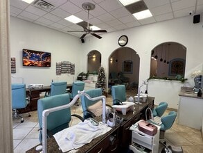 18150-18154 Blanco Rd, San Antonio, TX à louer Photo intérieure- Image 2 de 13