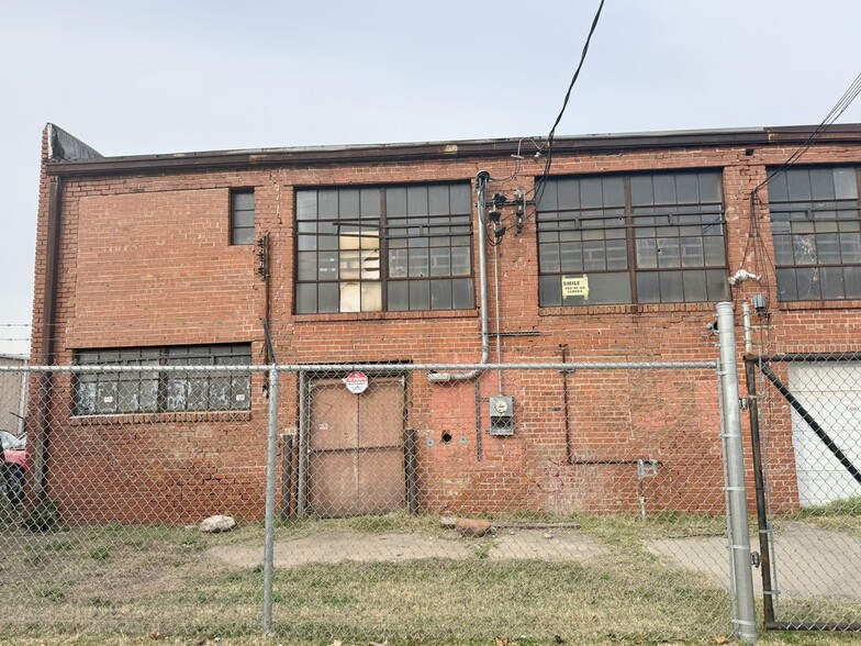 706 W California Ave, Oklahoma City, OK for sale - Building Photo - Image 3 of 7