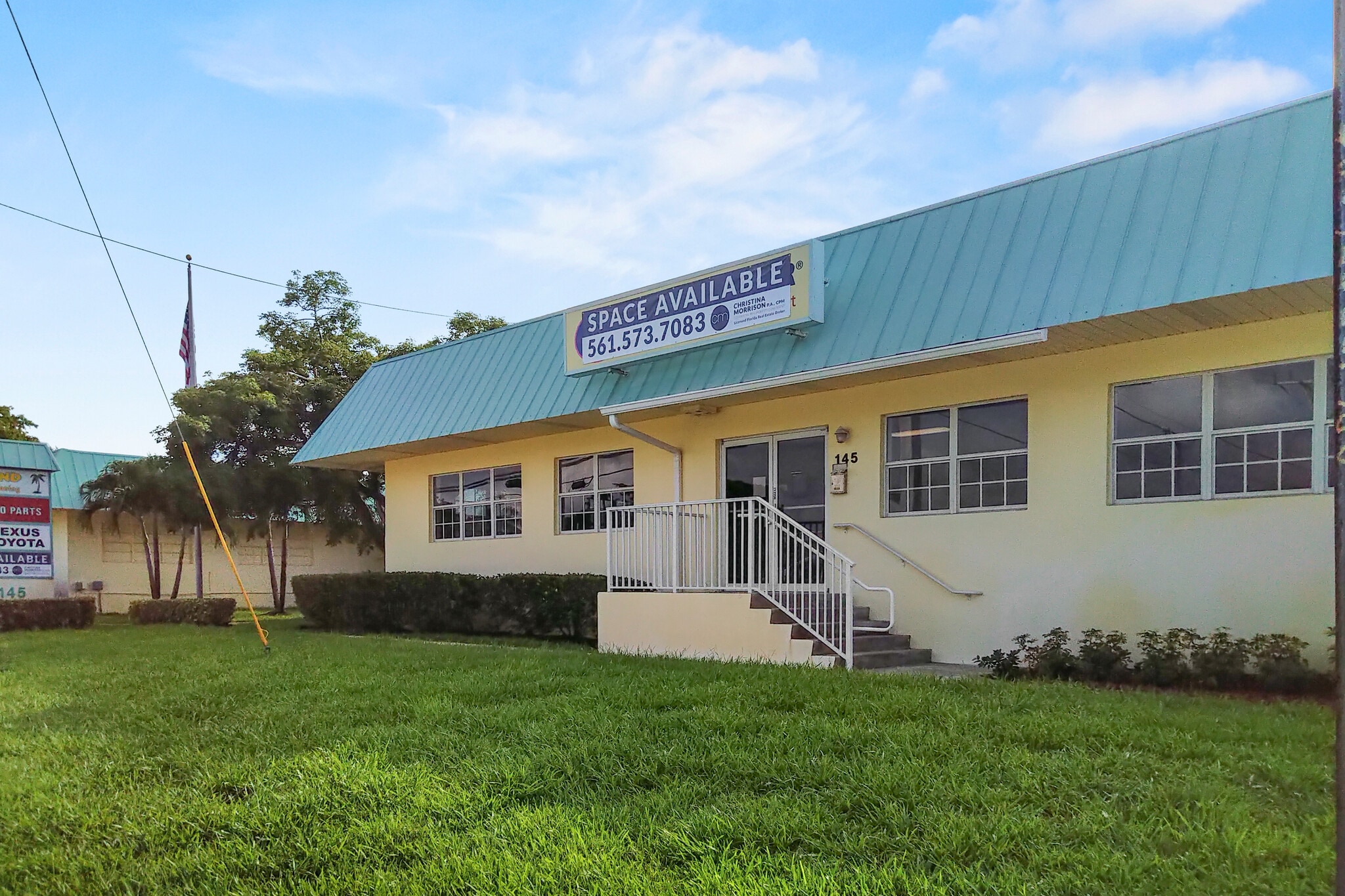 125-145 S Congress Ave, Delray Beach, FL for lease Building Photo- Image 1 of 1