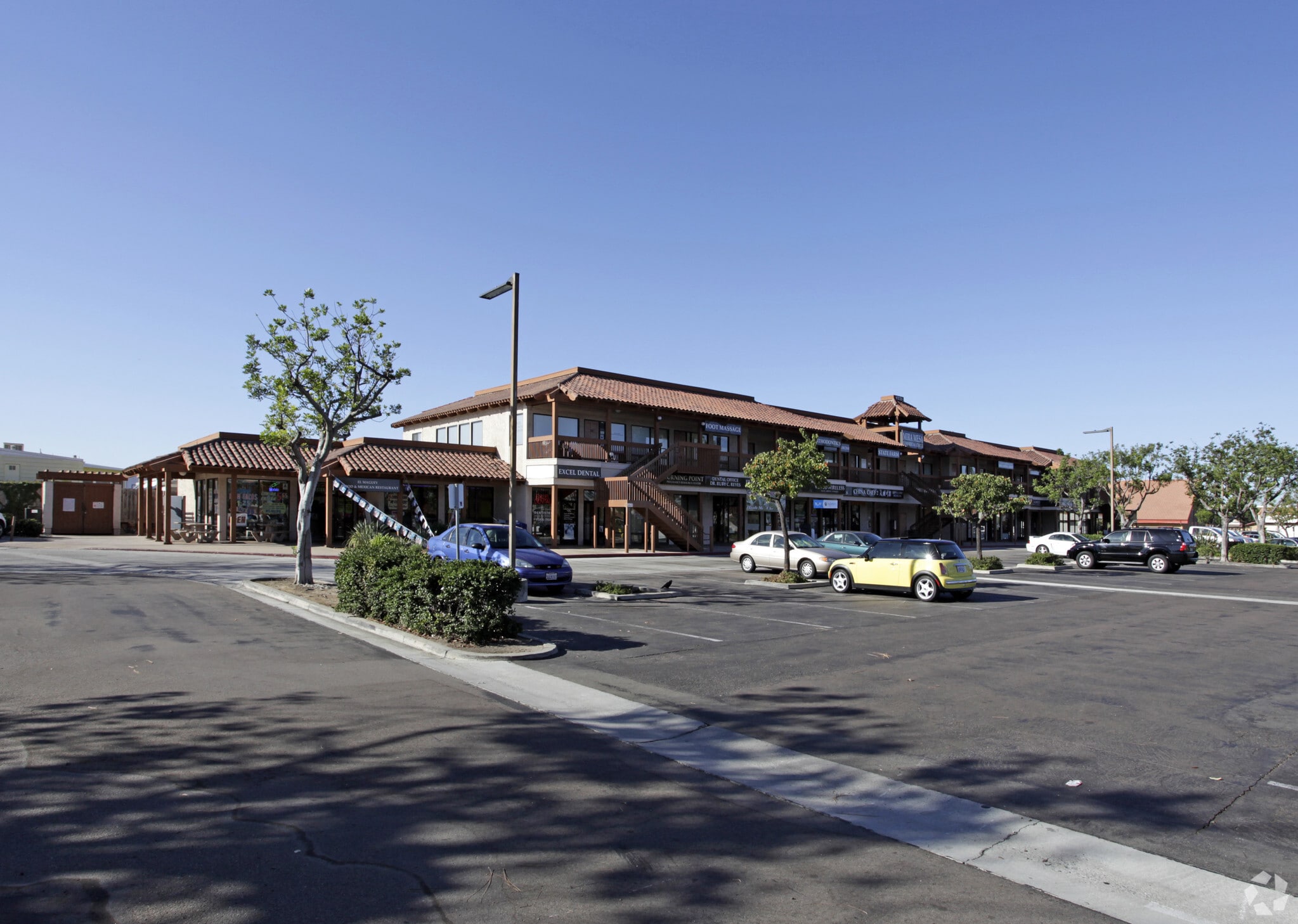 9175-9225 Mira Mesa Blvd, San Diego, CA for lease Primary Photo- Image 1 of 4