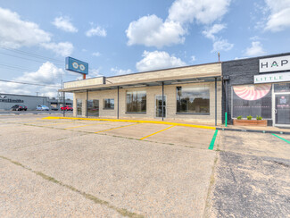 Plus de détails pour 6601 N May Ave, Oklahoma City, OK - Vente au détail à louer