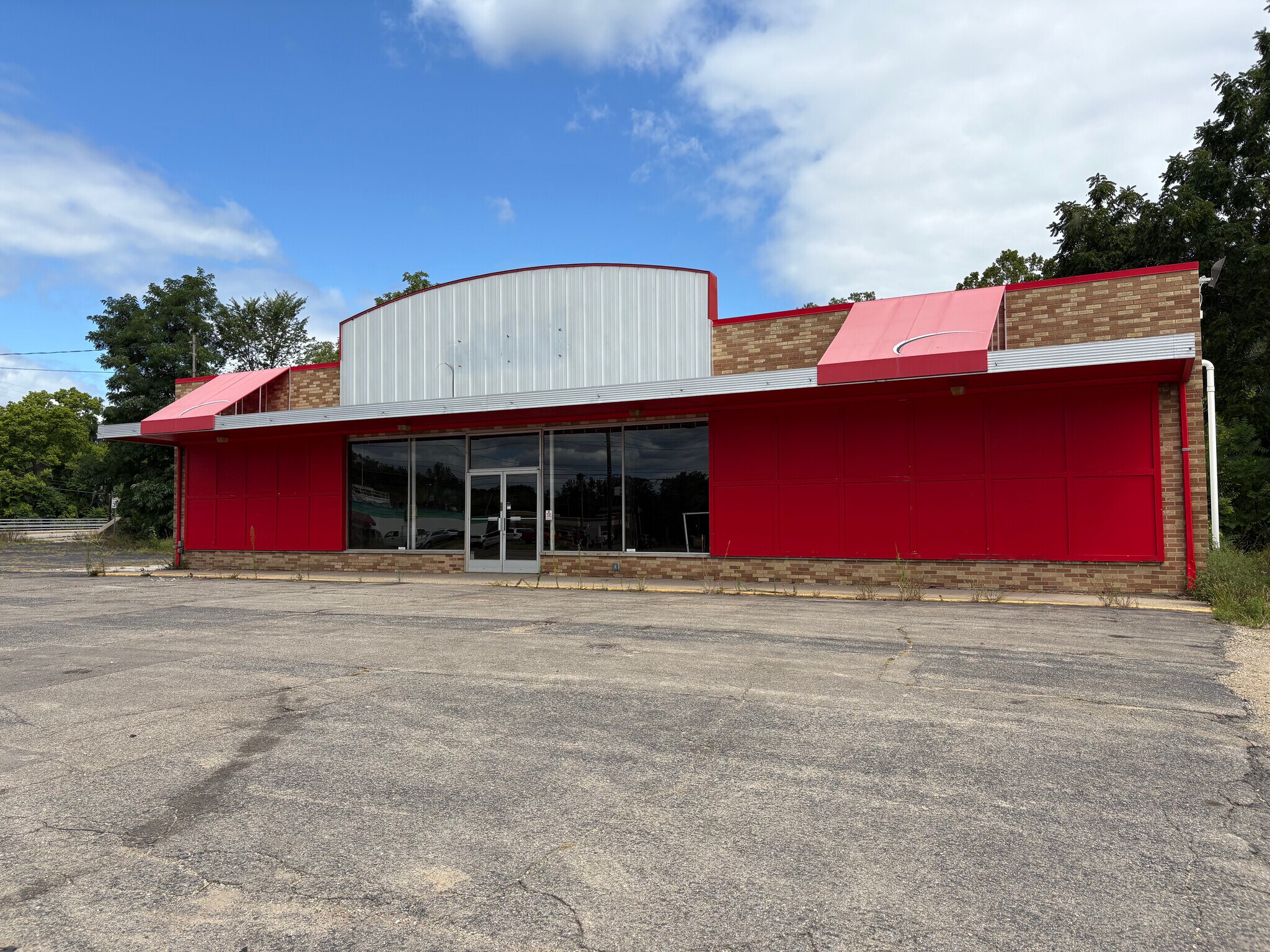 558 Water St, Allegan, MI for sale Building Photo- Image 1 of 9