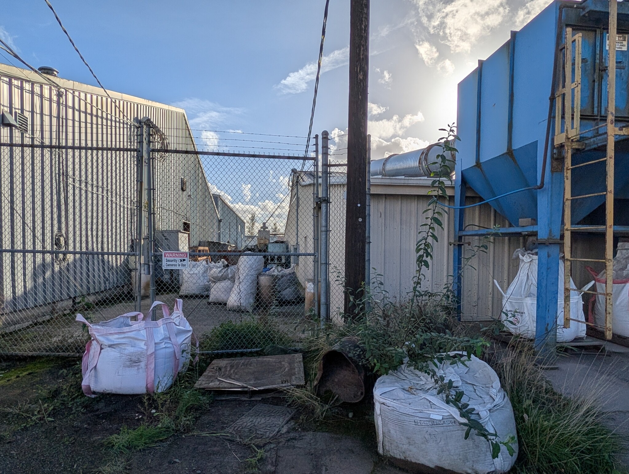 5503 47th Ave NE, Marysville, WA for sale Primary Photo- Image 1 of 23