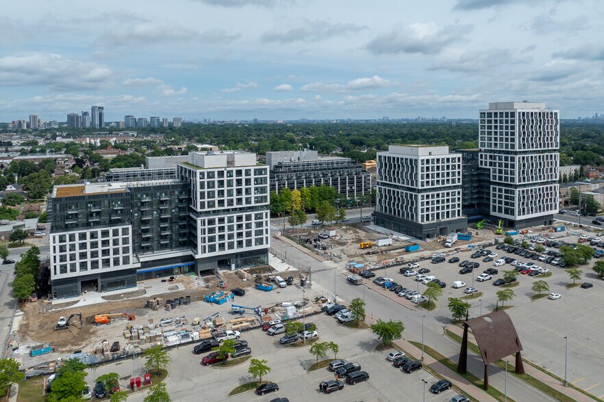 1007 The Queensway, Toronto, ON à vendre - Photo de construction - Image 3 de 3