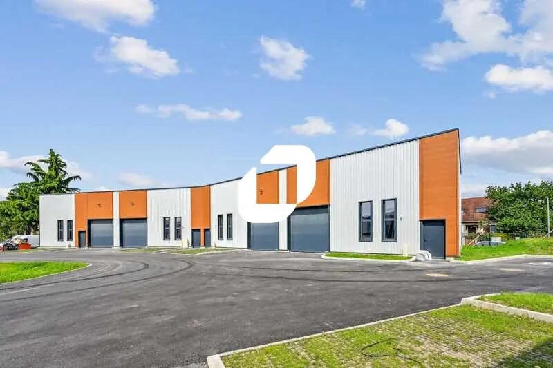 Flex dans Stains à louer Photo du bâtiment- Image 1 de 14