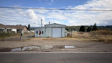 2144 Pacific Ave S, Kelso, WA for lease Interior Photo- Image 1 of 16
