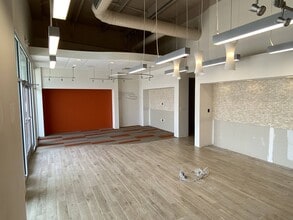 2876 Heartland Crossing Blvd, Owensboro, KY for lease Building Photo- Image 2 of 9