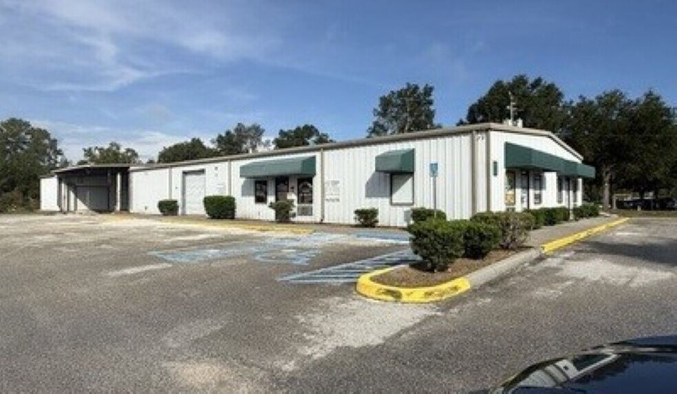 1424 N Gulf Ave, Crystal River, FL à vendre - Photo du bâtiment - Image 2 de 15