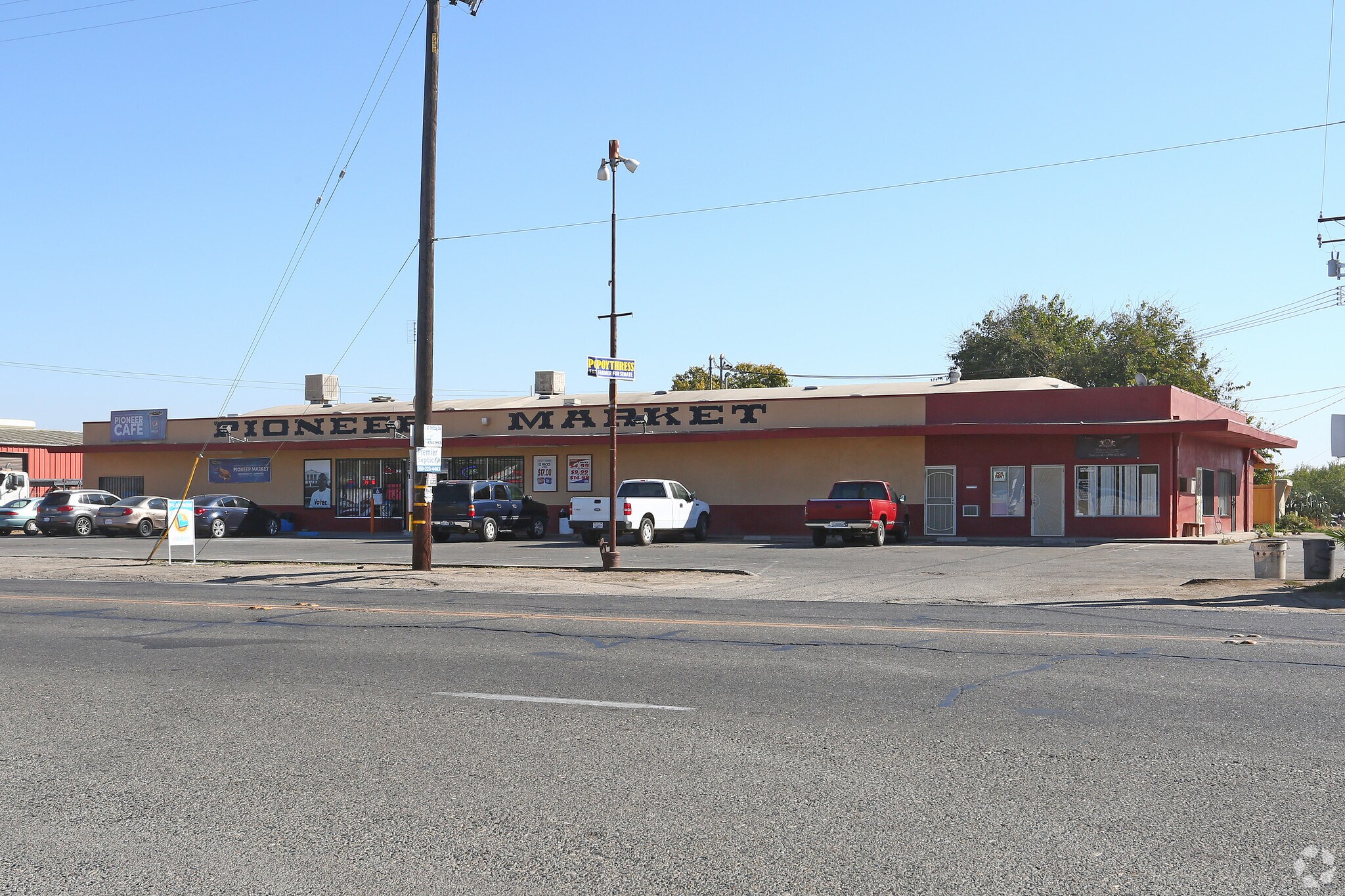 23519 Robertson Blvd, Chowchilla, CA for sale Primary Photo- Image 1 of 1